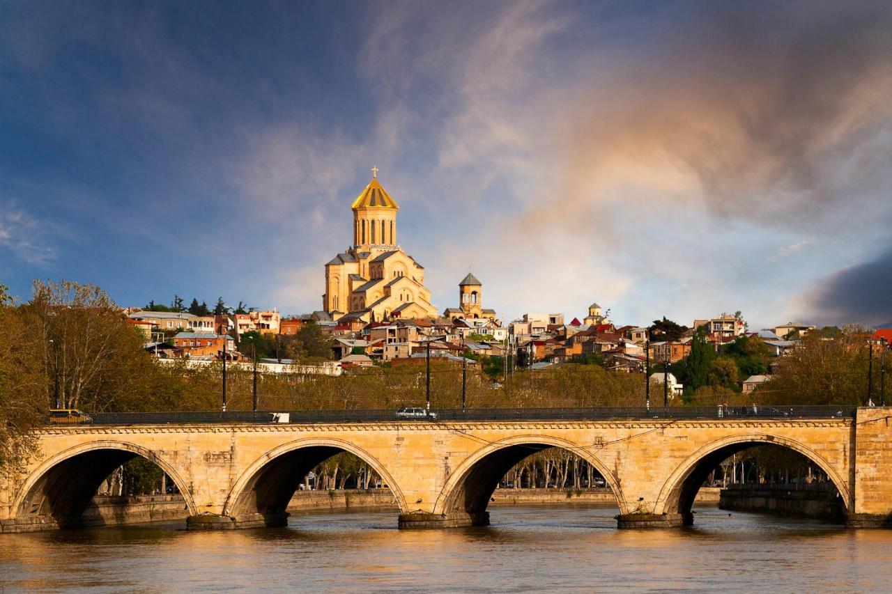 Hotel Panorama Of Tbilisi Exterior foto